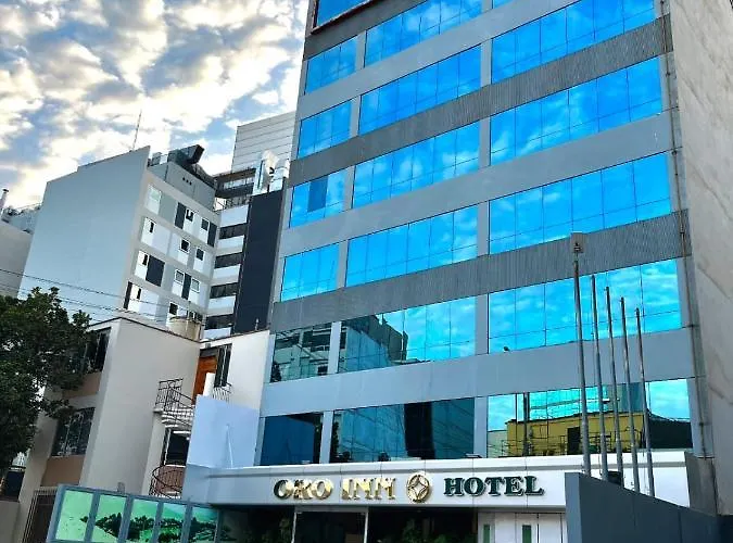 Hotel Oro Inn