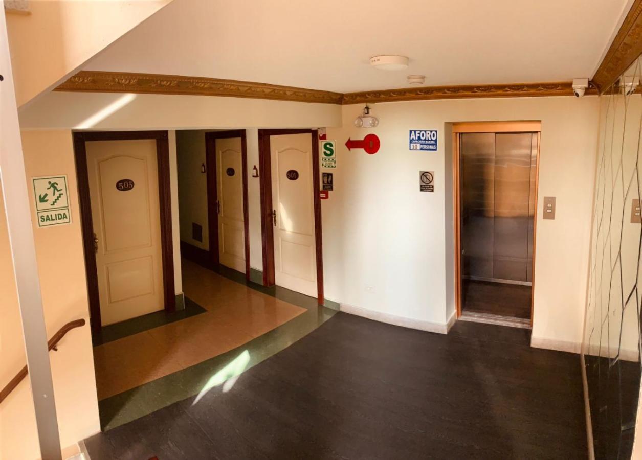 Hotel Oro 3*
