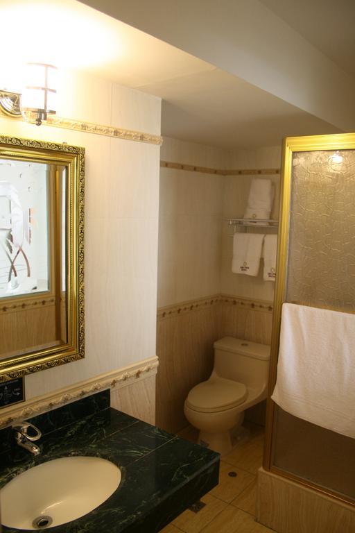 Oro Hotel 3*