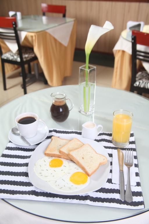 Hotel Oro