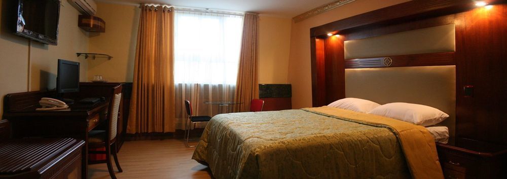Hotel Oro Lima