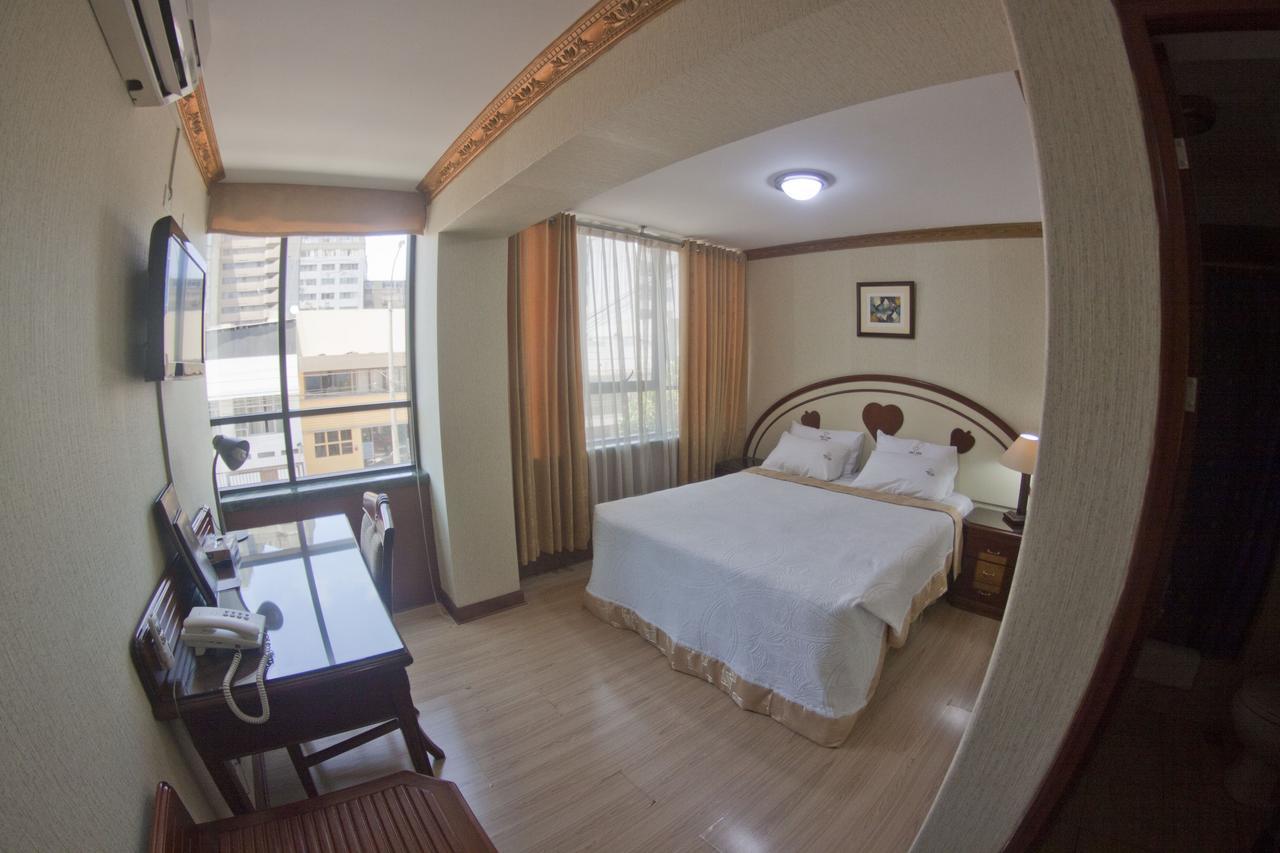 Oro Hotel