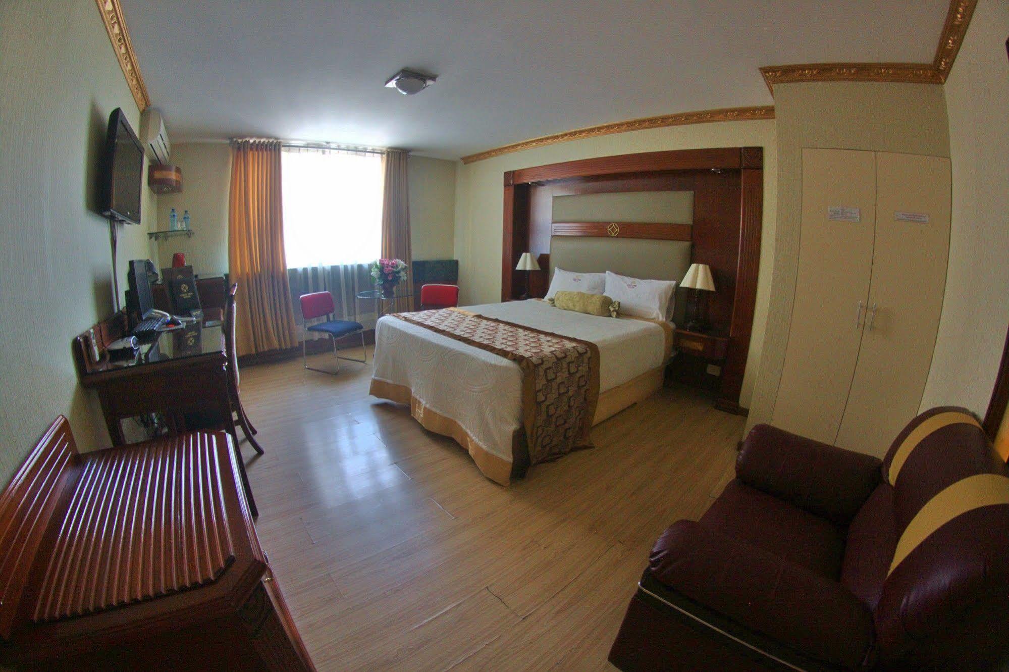 Hotel Oro