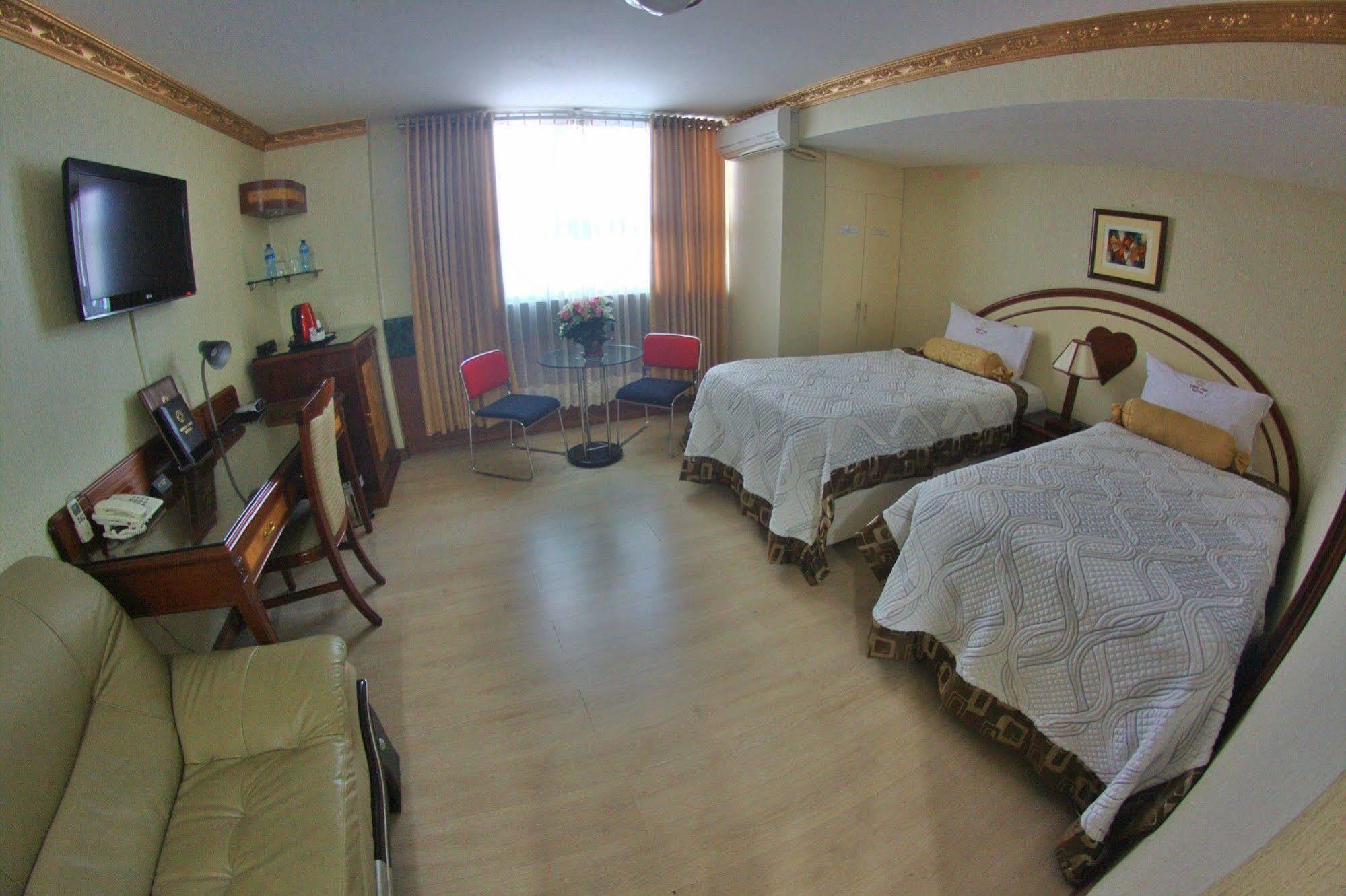 Oro 3*