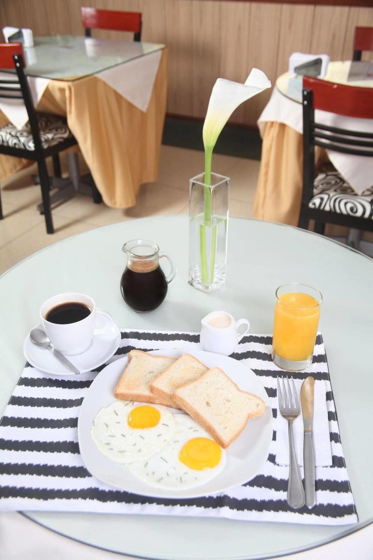 Hotel Oro Lima